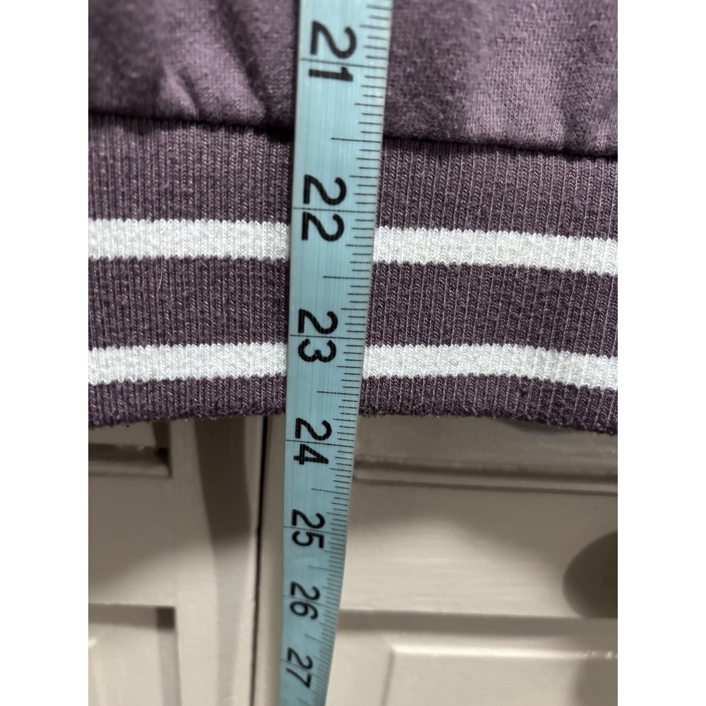 FILA Purple Sweatshirt Size Medium Long Sleeve Logo Band Hem Casual Lounge - Picture 3 of 7